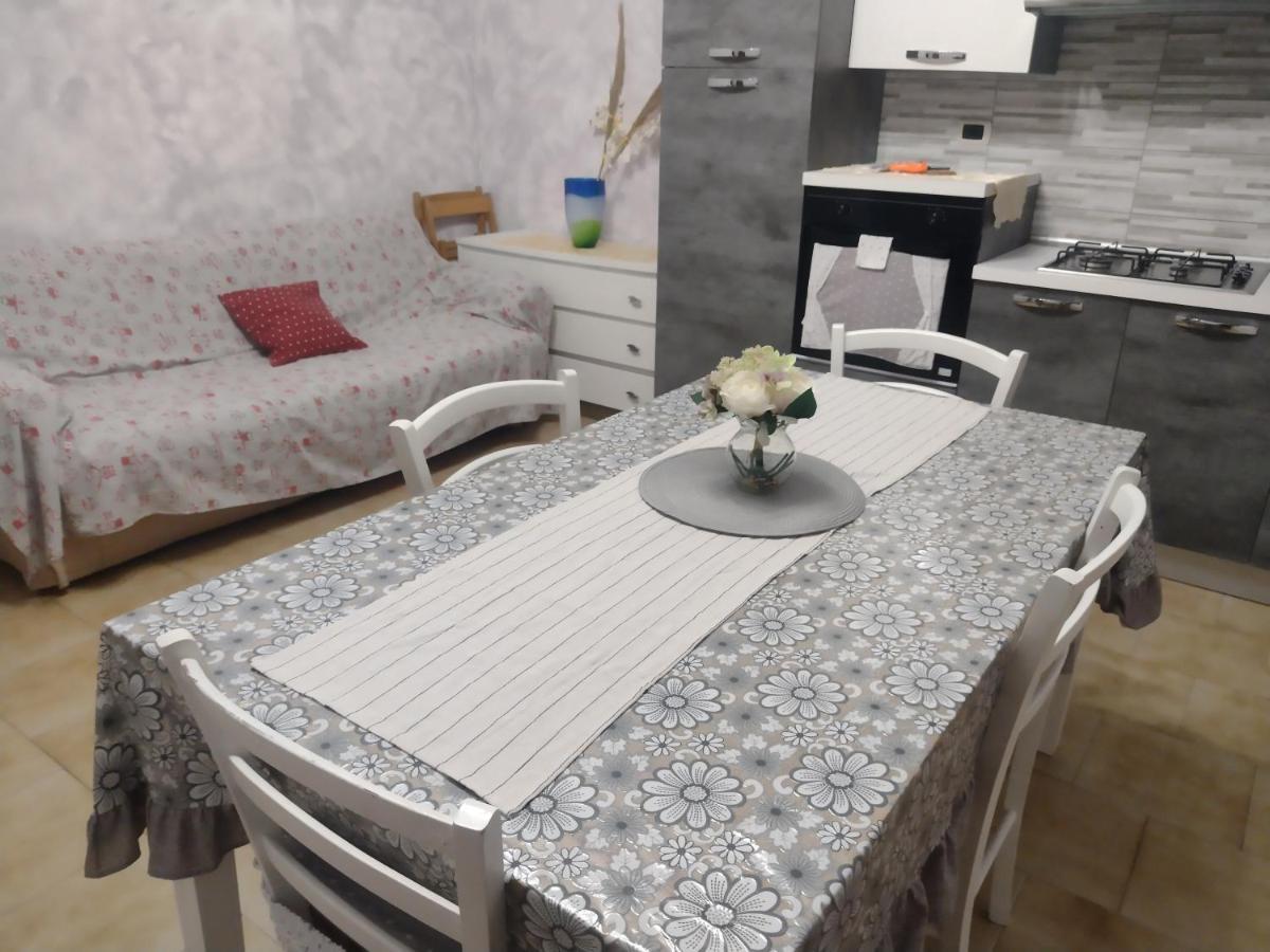 Dolce Casa Apartment Gonnesa Ngoại thất bức ảnh
